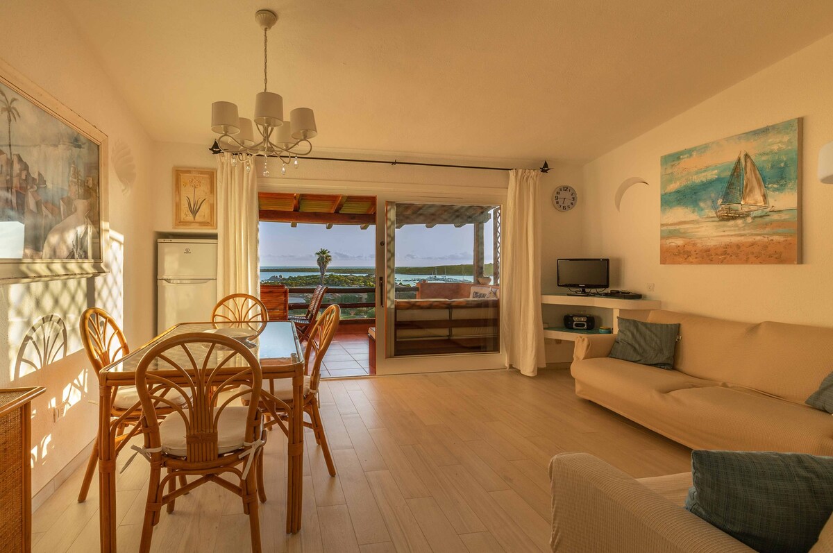 Appartamento sul mare residence Marineledda