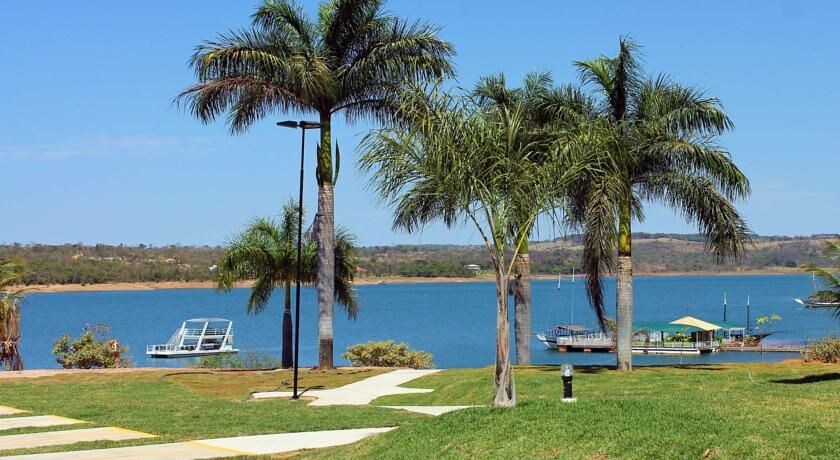 Apto 2 qt Marina Flat-Lago Corumbá-Caldas Novas-GO