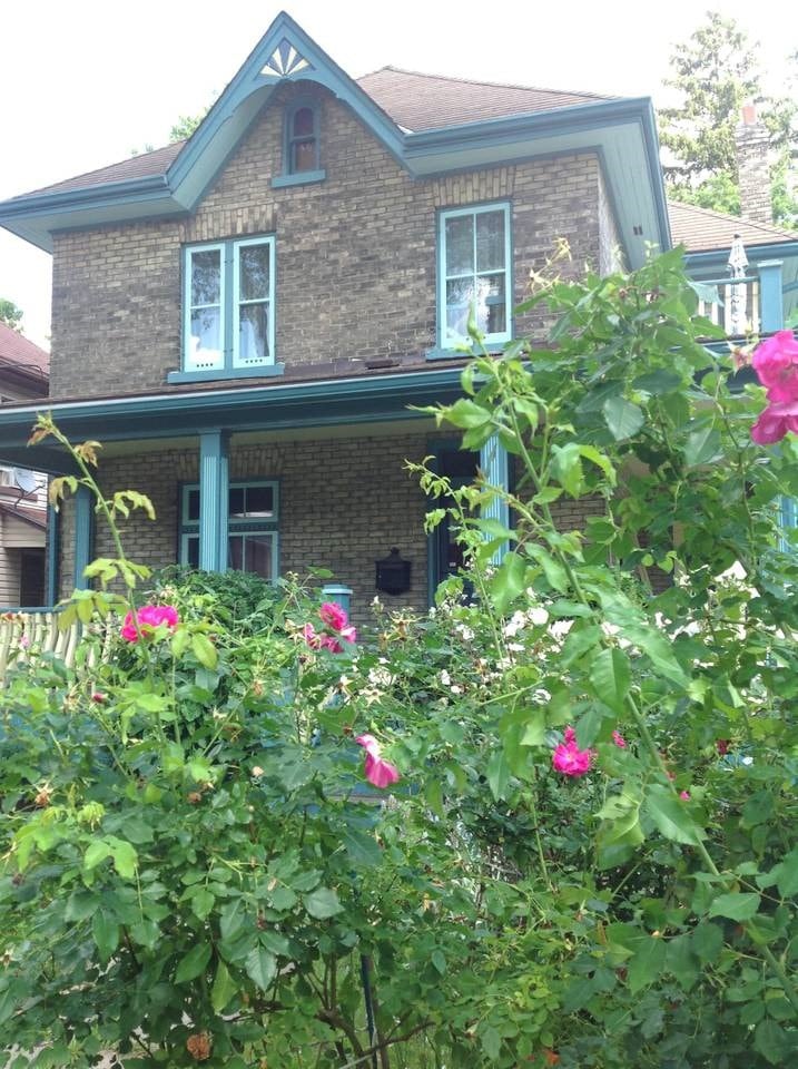 Rocking Chair House - Artist Retreat in Stratford