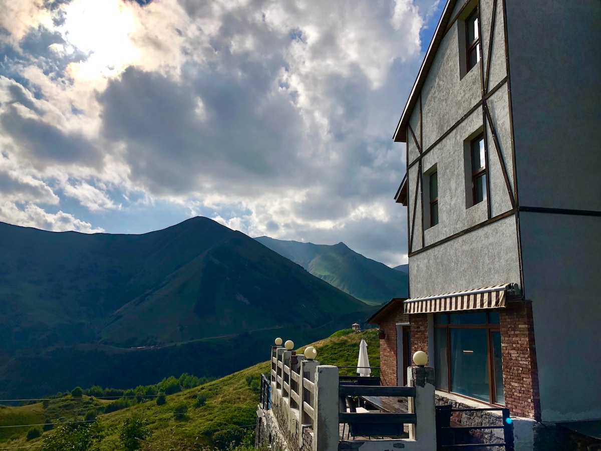 山景雪时光小屋