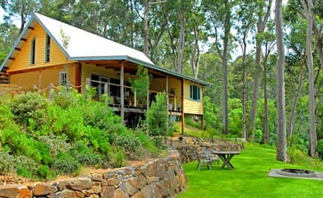 Lyrebird Lodge Forest Retreat