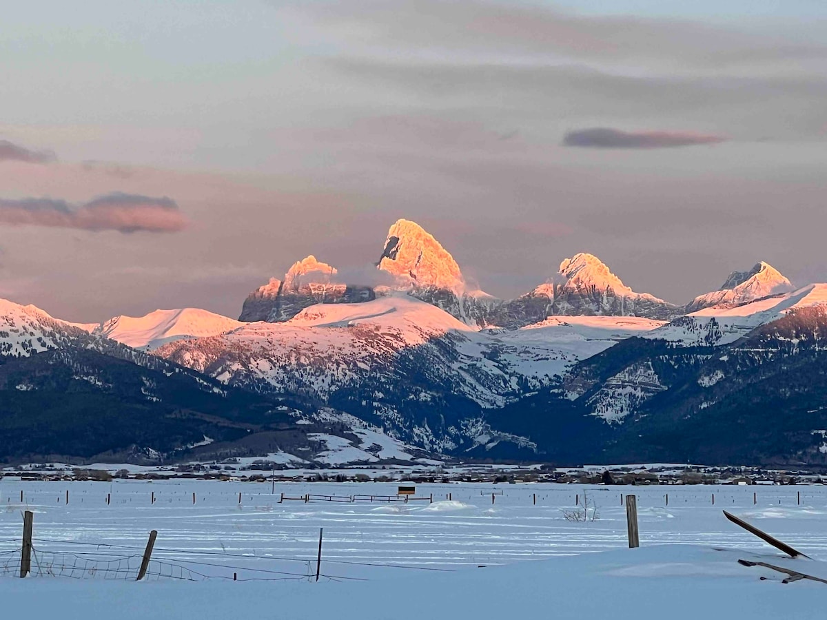 Rustic Teton Ranch