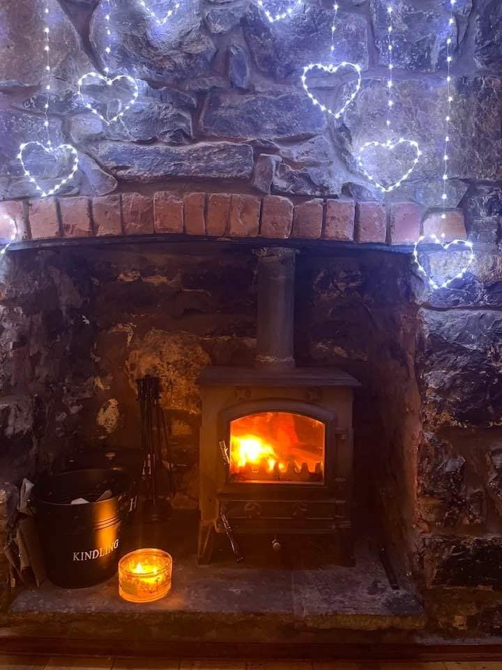 Cosy Cottage on the North Wales Coast with garden