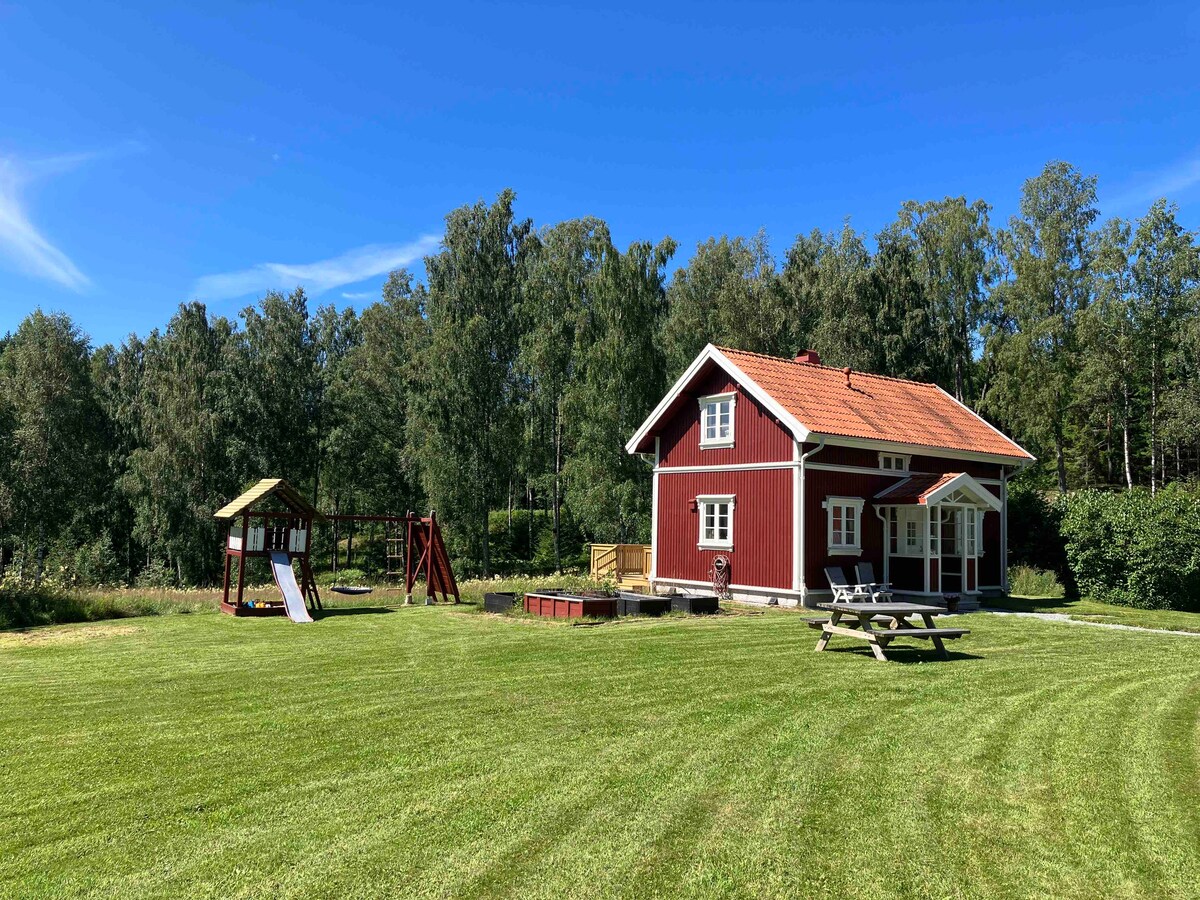 位于Nøssemark的Stora Le自2018年民宅