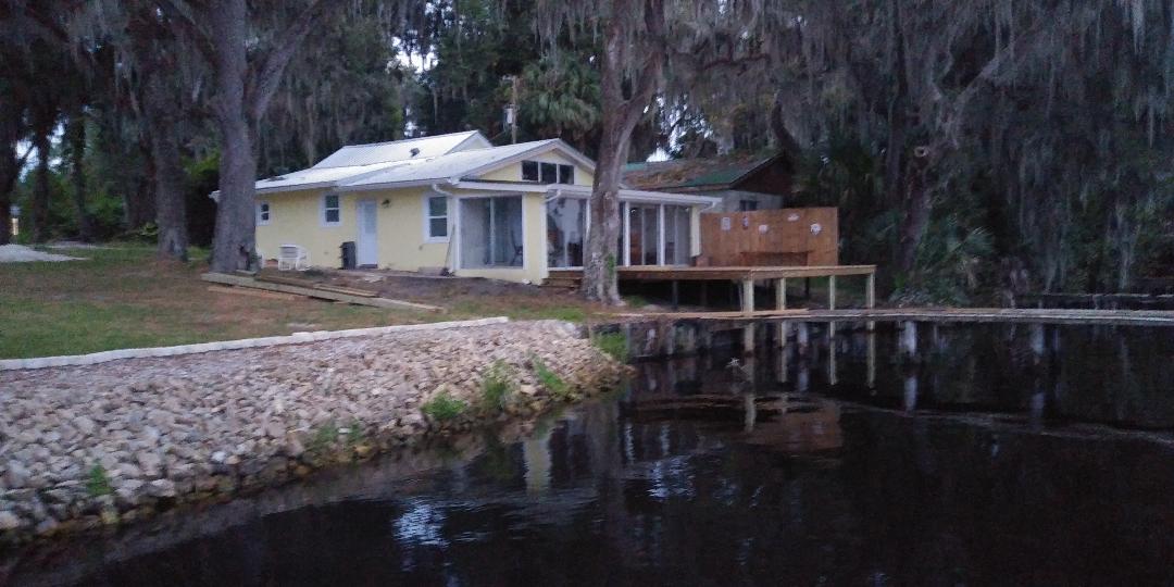 The Reeling Inn on the River