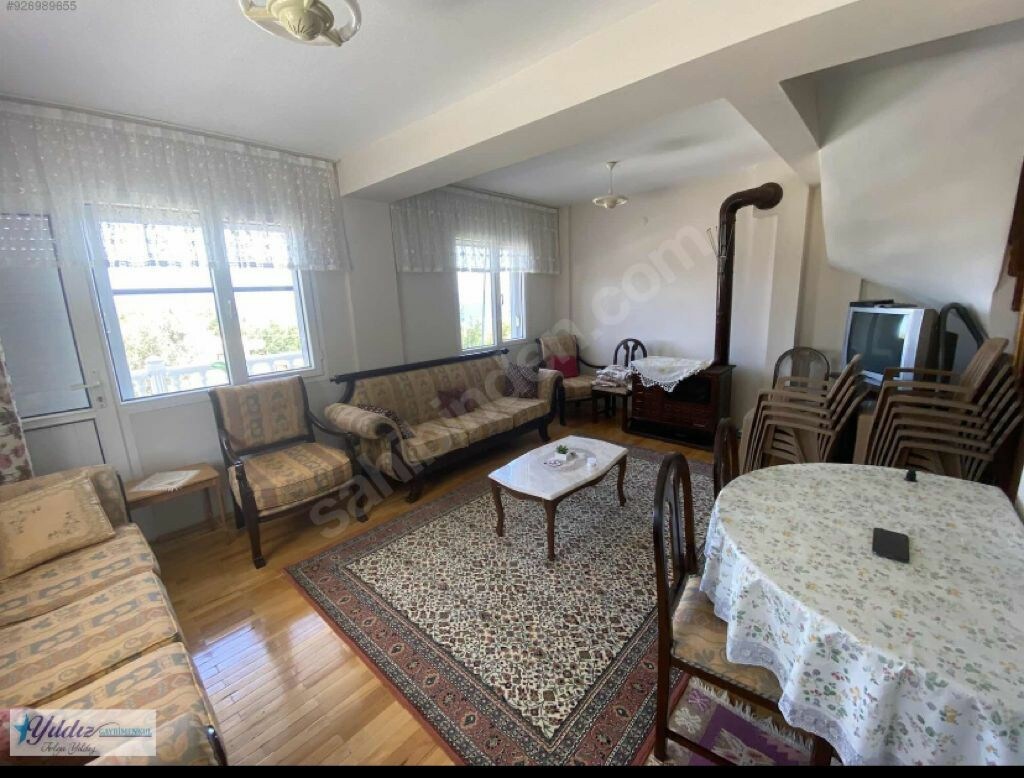 Karaburun Mordoğan da Triplex Villa