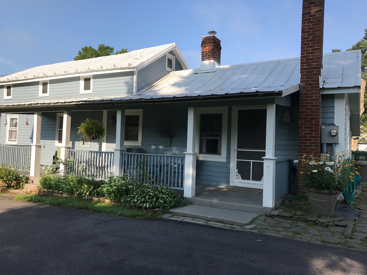 Little York Cottage