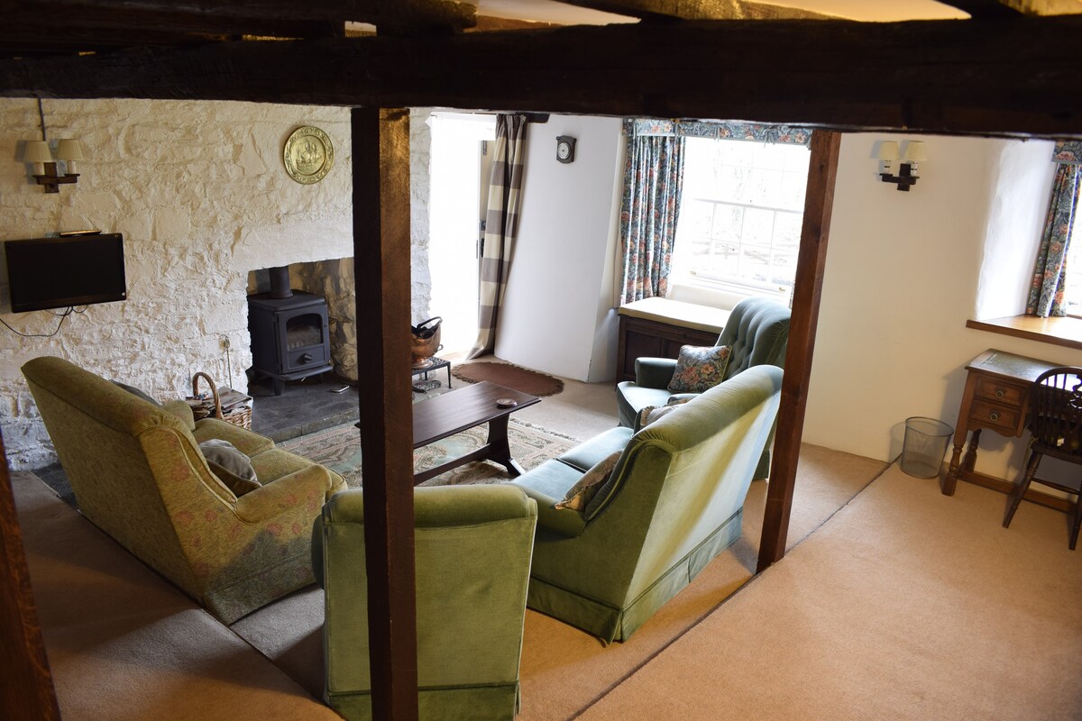 Holiday Home in Dentdale with abundant character