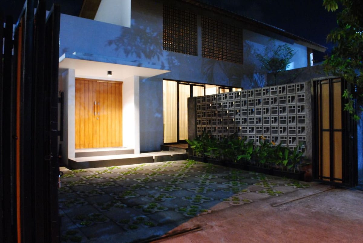 CASA SORÉ ，您可以称之为Jogja家的住宿