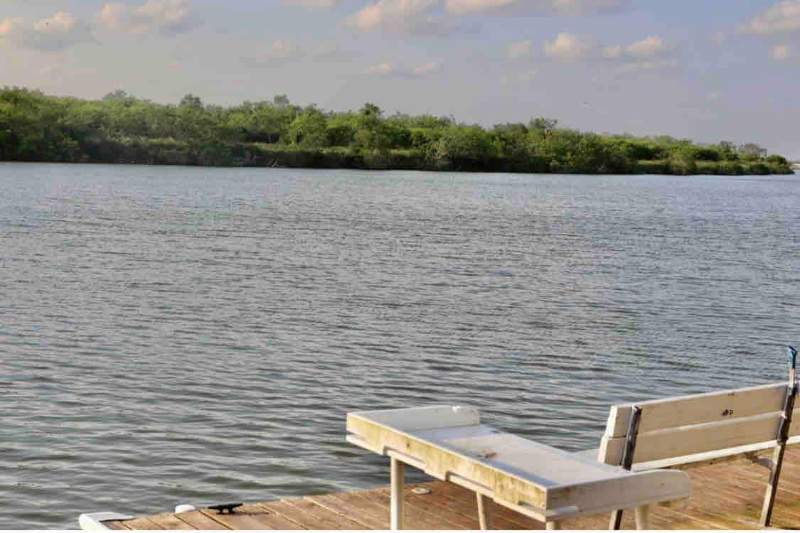 Happy Tarpon Cabin on the Arroyo