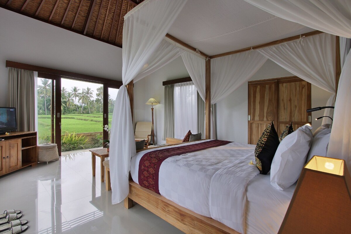 愉快的单卧室，可欣赏稻田景观和游泳池