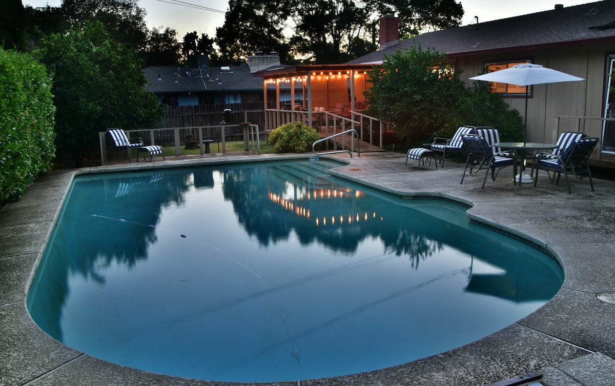 Redding Ranch Style House with Pool