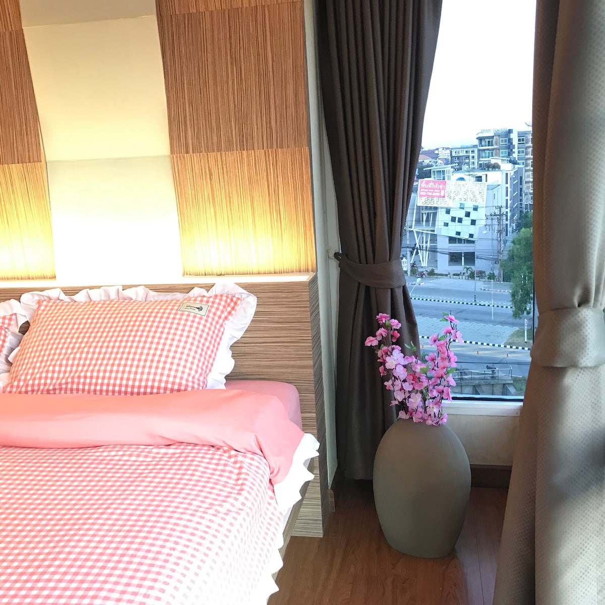 泰旅民宿#温暖的家，二室一厅2张床，提供接机(免费)服务，靠近MAYA商城和宁曼路