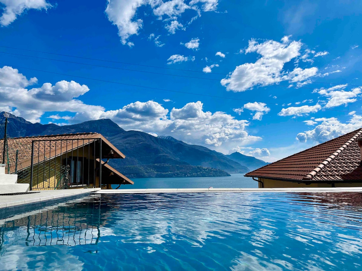 科莫湖（ Lake Como ）带露台的湖景迷人湖景