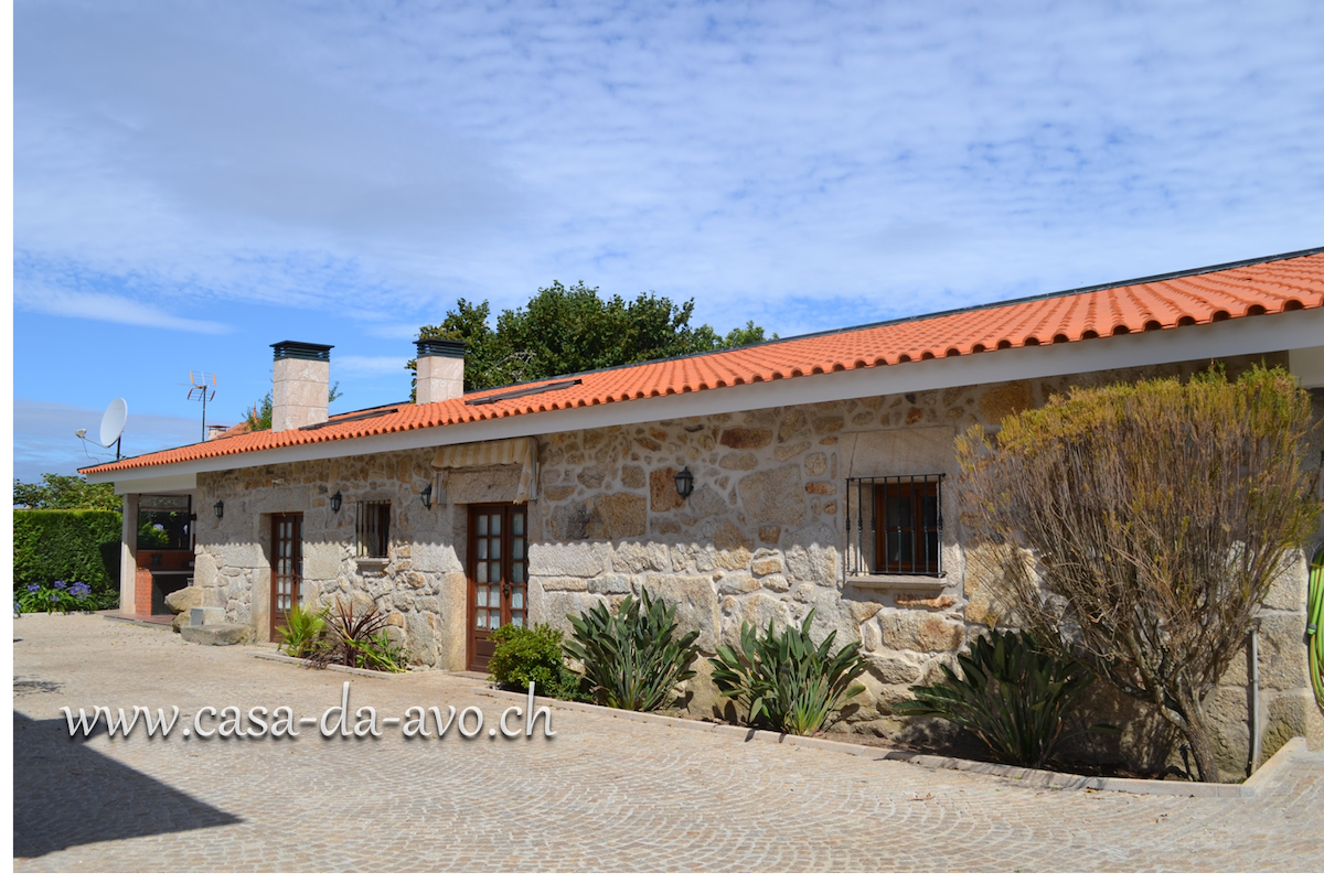 Villa de standing dans les vignobles portugais