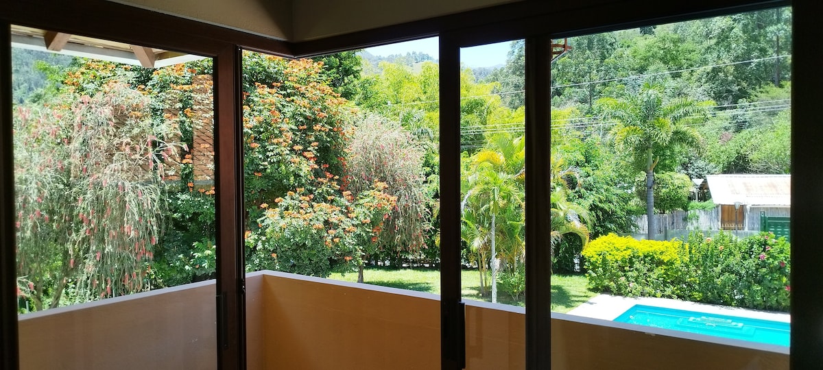 Pool View Suite with Balcony in large 7 room house