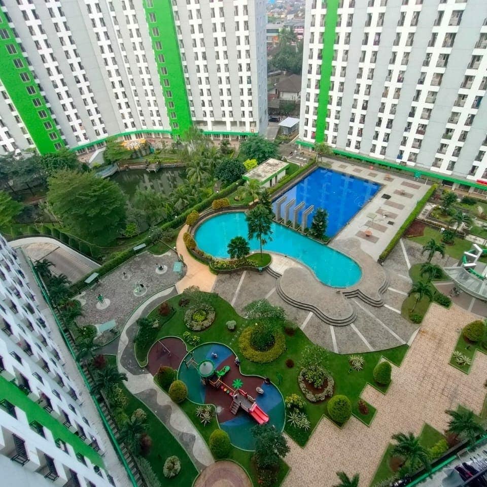 A Fascinating Pool & Lake View - Resort Apartment