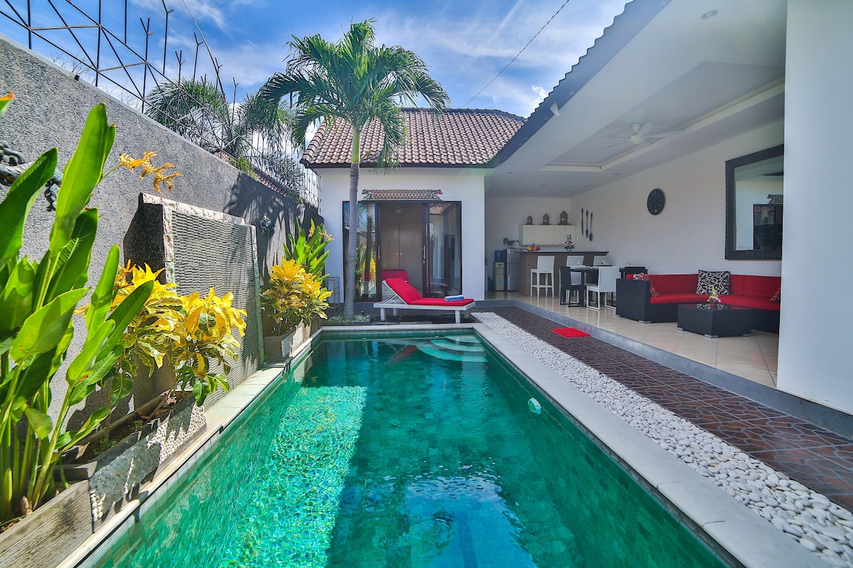 Bali Cinta Villa巴厘岛豪华别墅 ，2居室，位于塞米亚克Seminyak