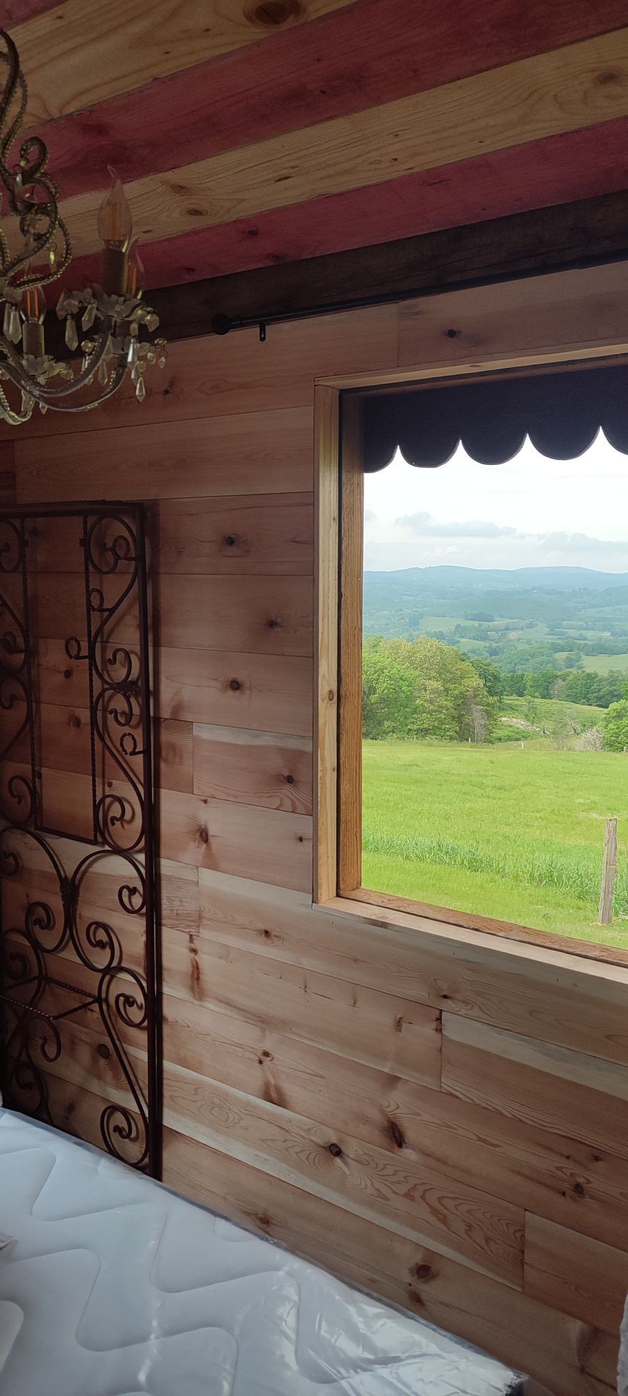 pauline 's chalet cabane