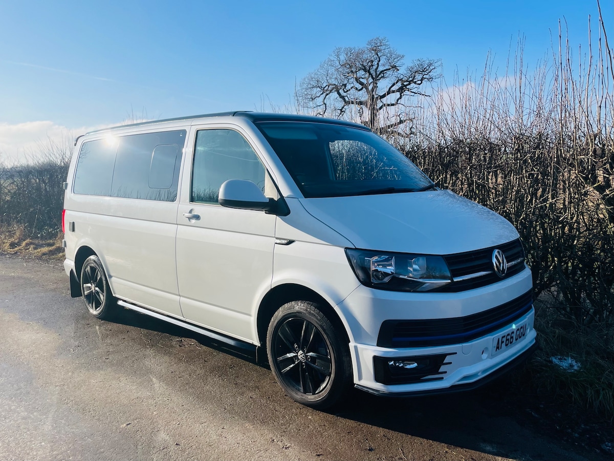 VW Volkswagen T6 Automatic 4 Birth  Campervan