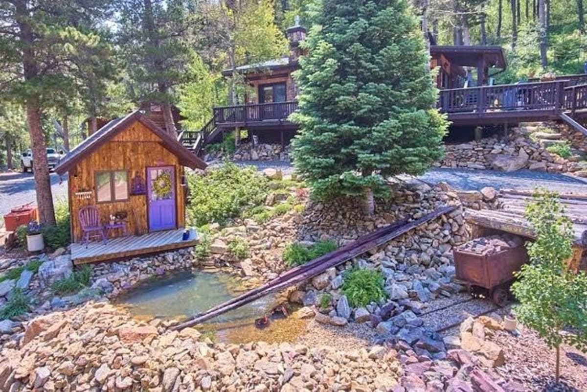 Rivendell Mountain Cabin Wilderness Retreat