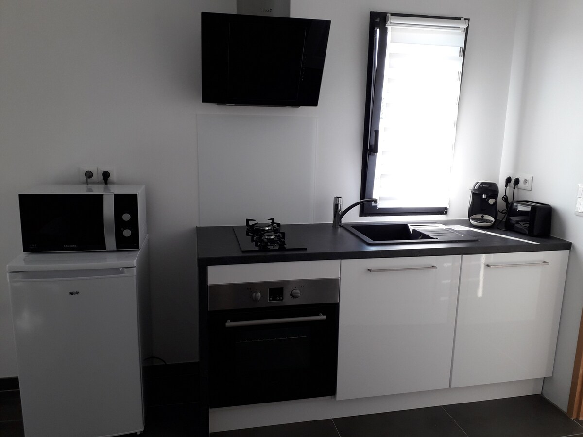 Logement neuf de 40 m², équipé et confortable