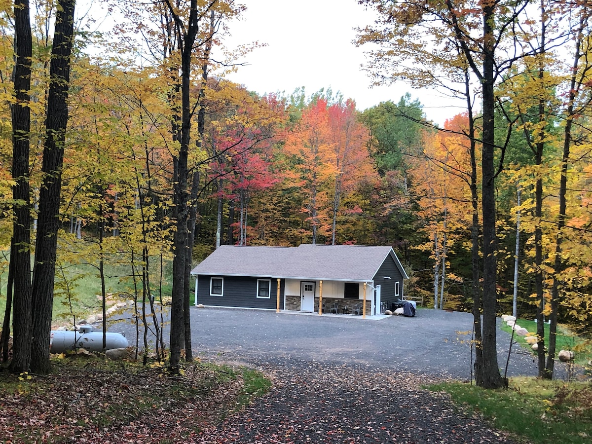 New home in the woods near trail system!!