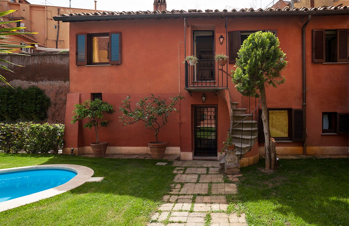 Cozy rhome loft with pool  in Roma Trastevere