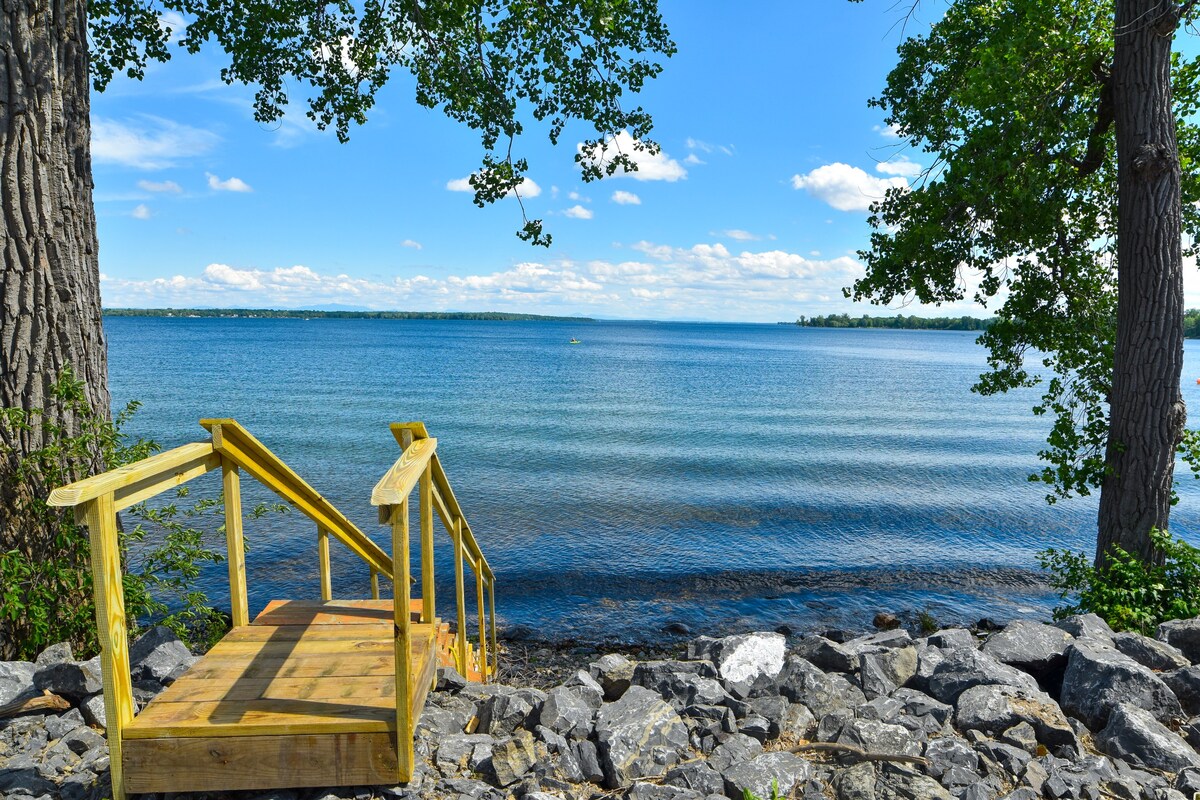 纽约Chazy的Lake Champlain Cozy Cove Home