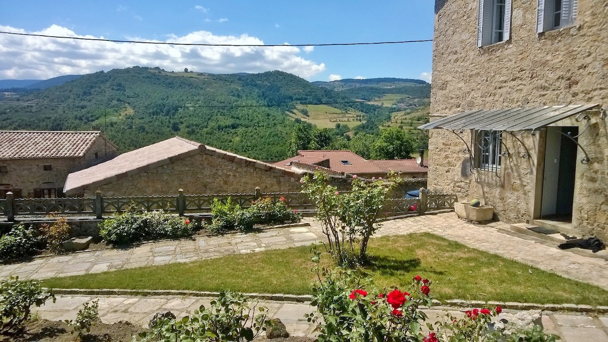 Gîte Ardèche Verte 9/10人