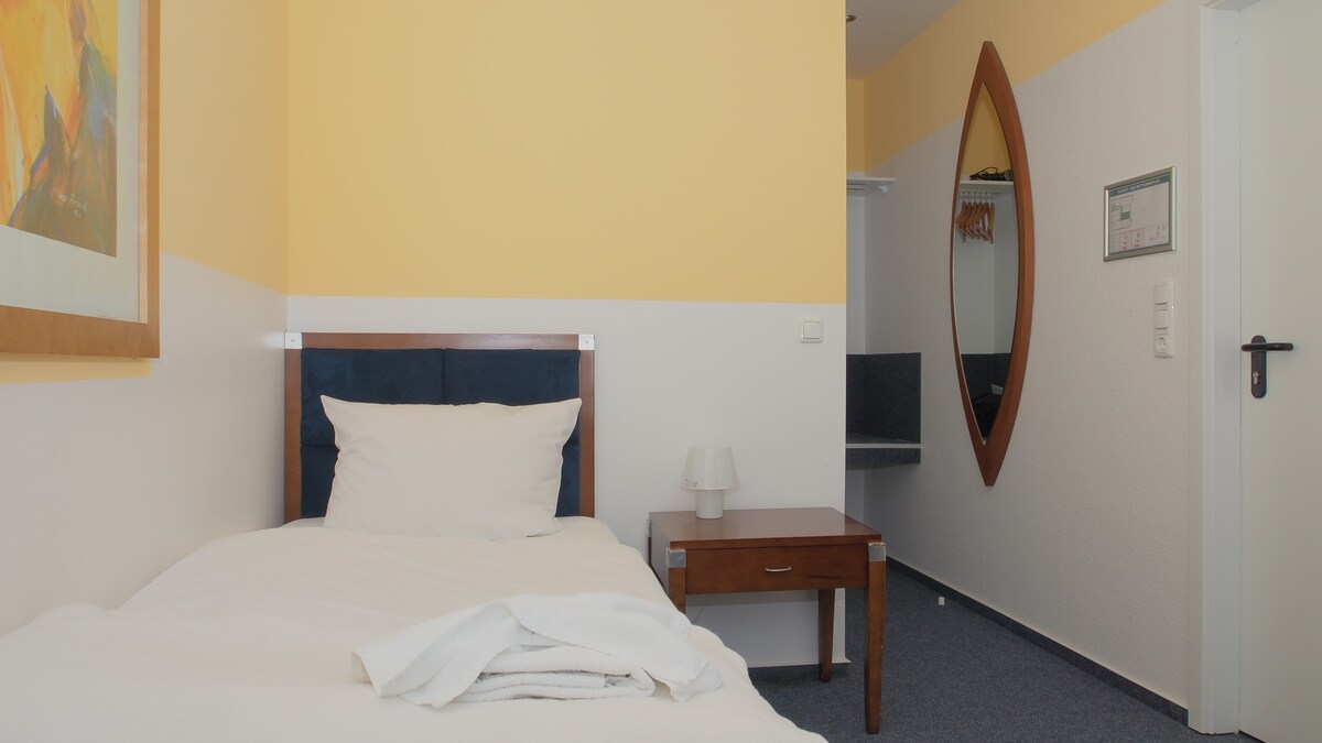 City Hotel-Pension Small Double Room