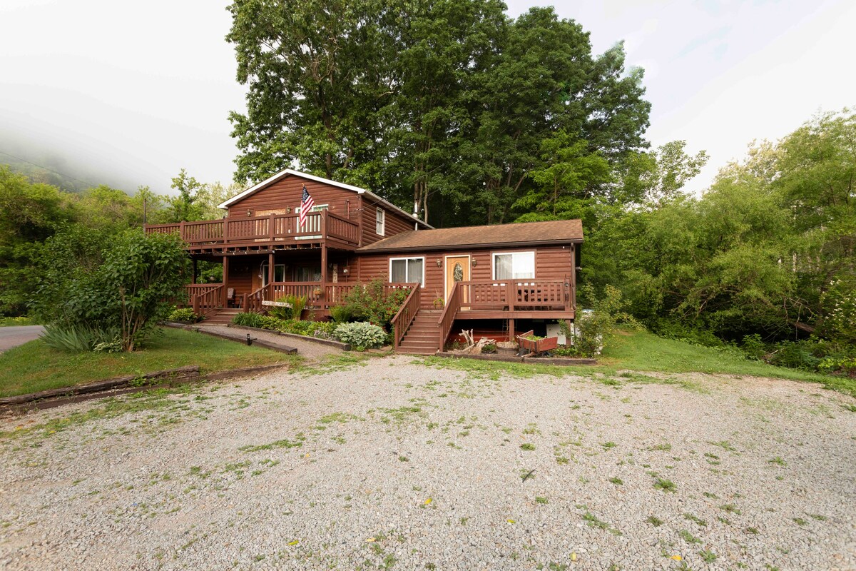 Casselman Cabin Retreat