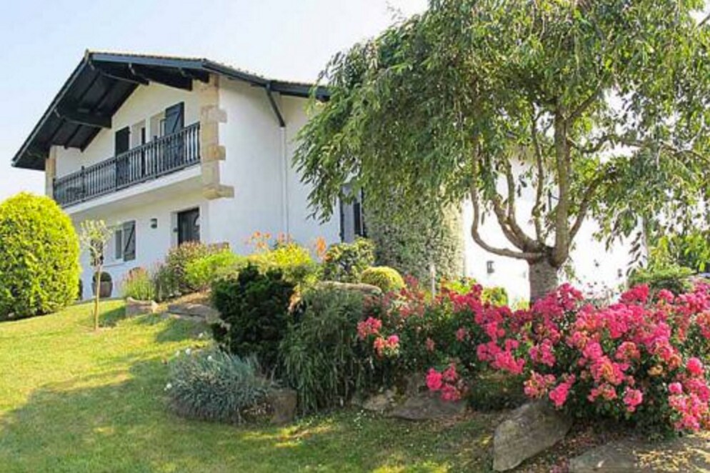 Magnifique maison basque  + piscine