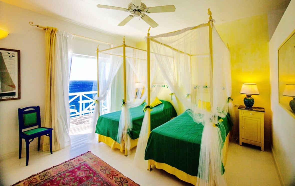 NEVIS Twin bed-Dolcevita Cliff Resort by KlabHouse