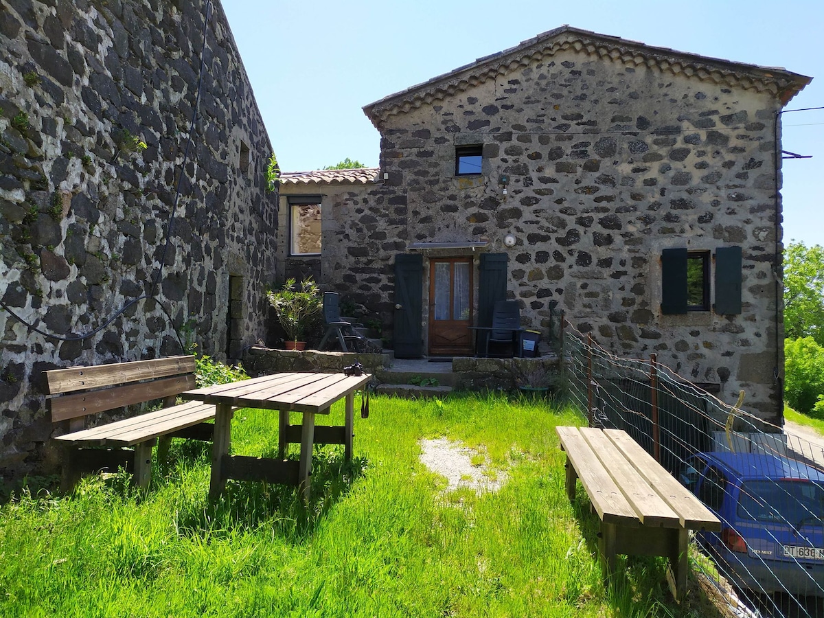 Grand Gite à la ferme. Magnifique panorama.