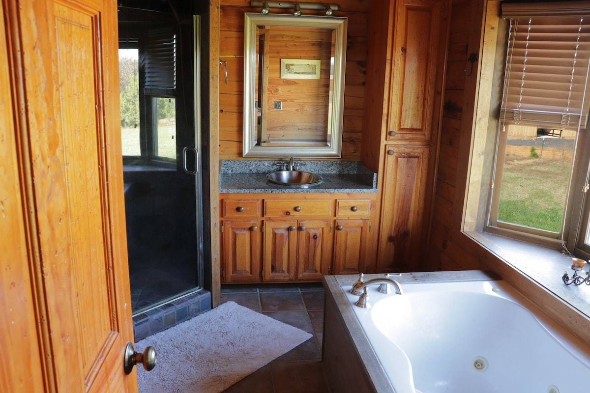 Cabin/Pond/Trails on 156 acres with Million $ View