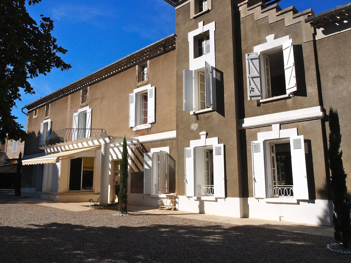 Belle maison de maître 14 pers près de Carcassonne