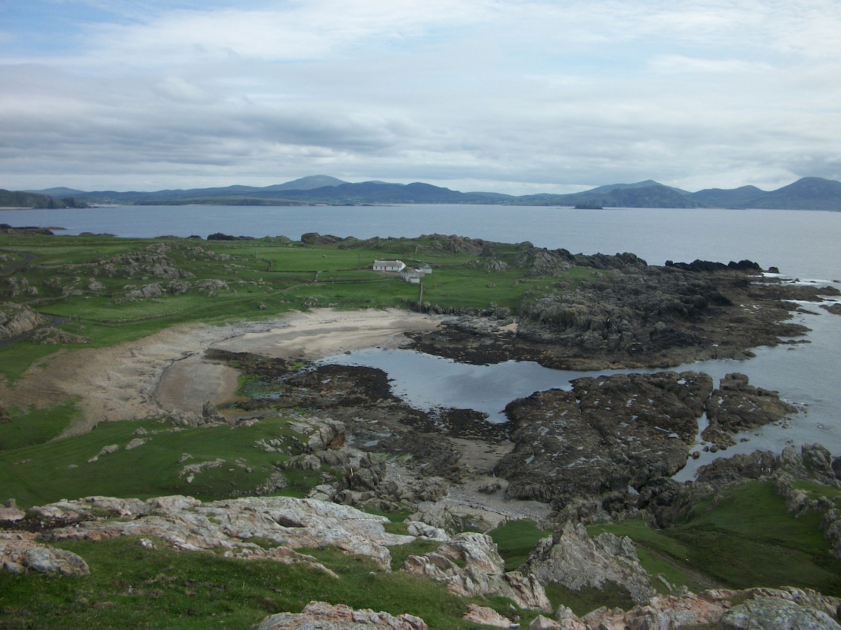 Ineuran Bay Cottage, Malin Head Co. Donegal Ireland