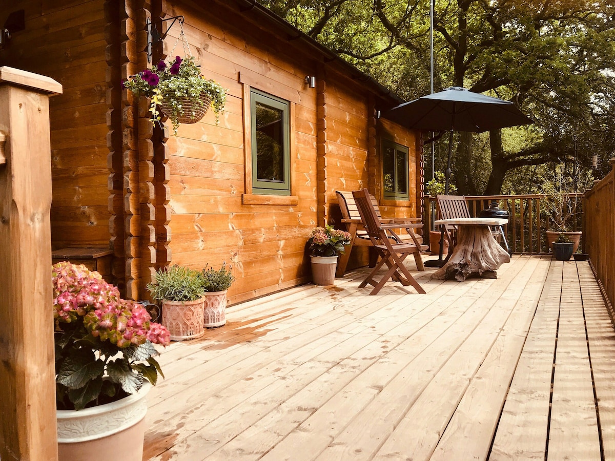 The Deer Leap
 Lakeside, Woodland Cabin