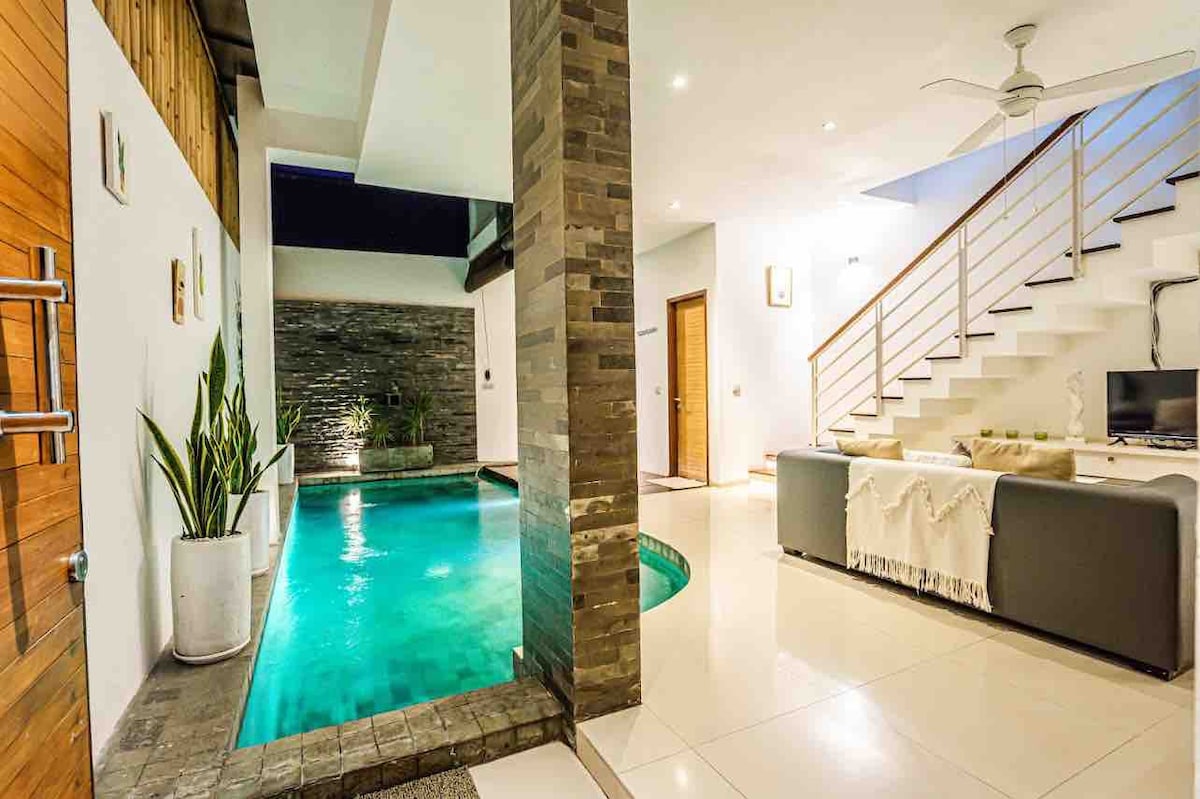 巴厘岛水明漾全新温馨温馨别墅， 2间卧室