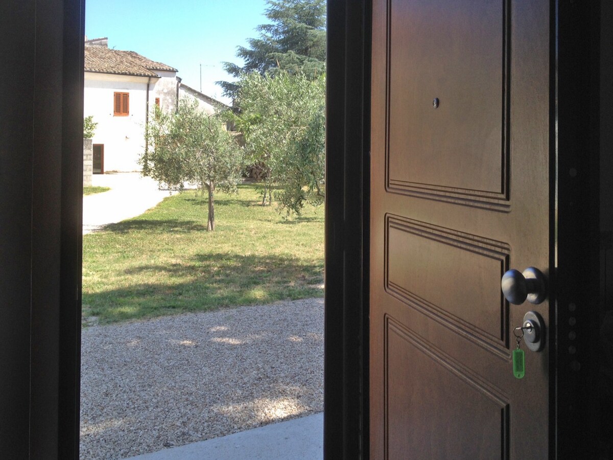 "La Capanna" ， Contrada Lazzaretto ， Ortona ， Abruzzo