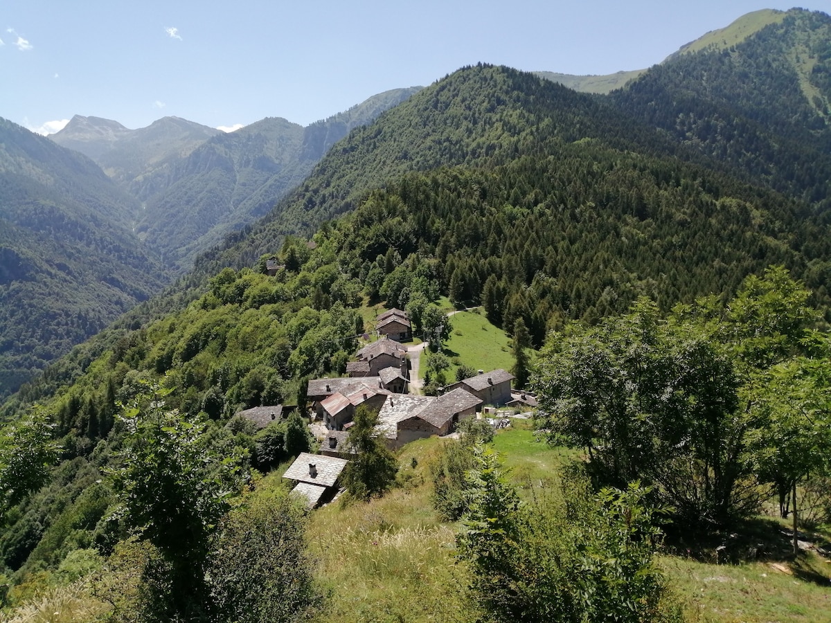Borgata Colletto （马克拉）度假屋-海拔1400米