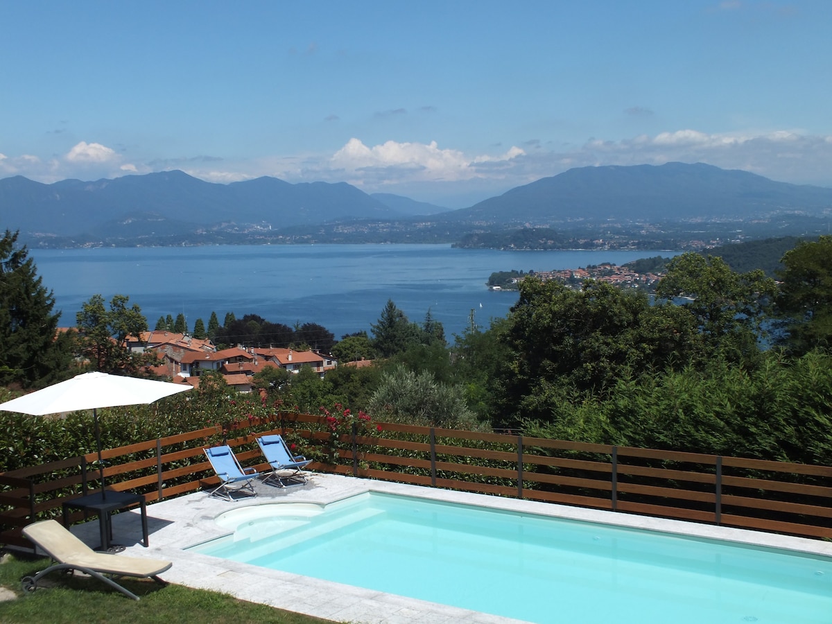 马焦雷湖（ Lake Maggiore ）的迷人景色