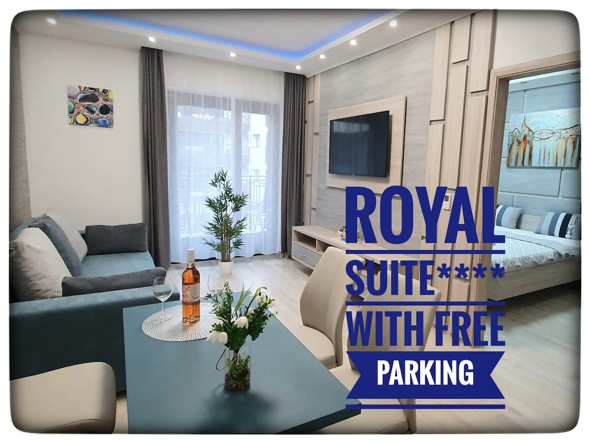 Royal suite in the center with free parking "blue