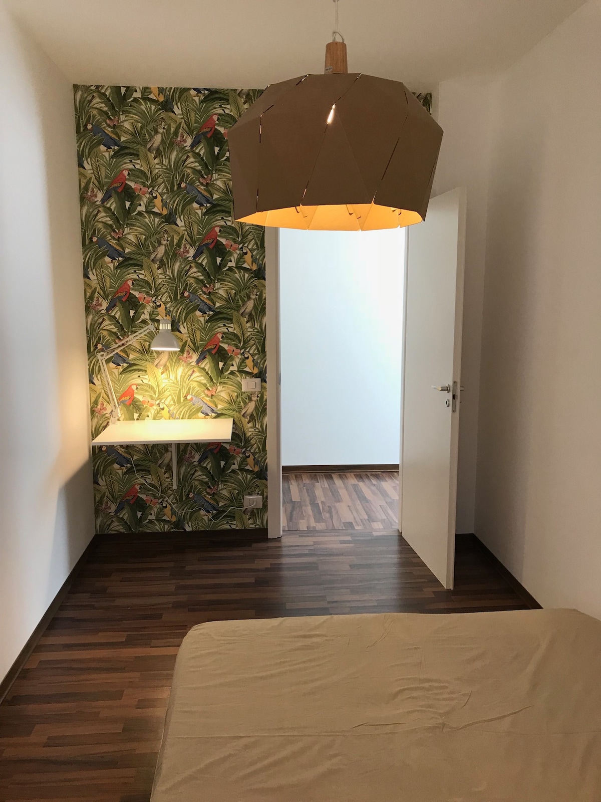 apartmentslapiazzetta.com ~ 5号