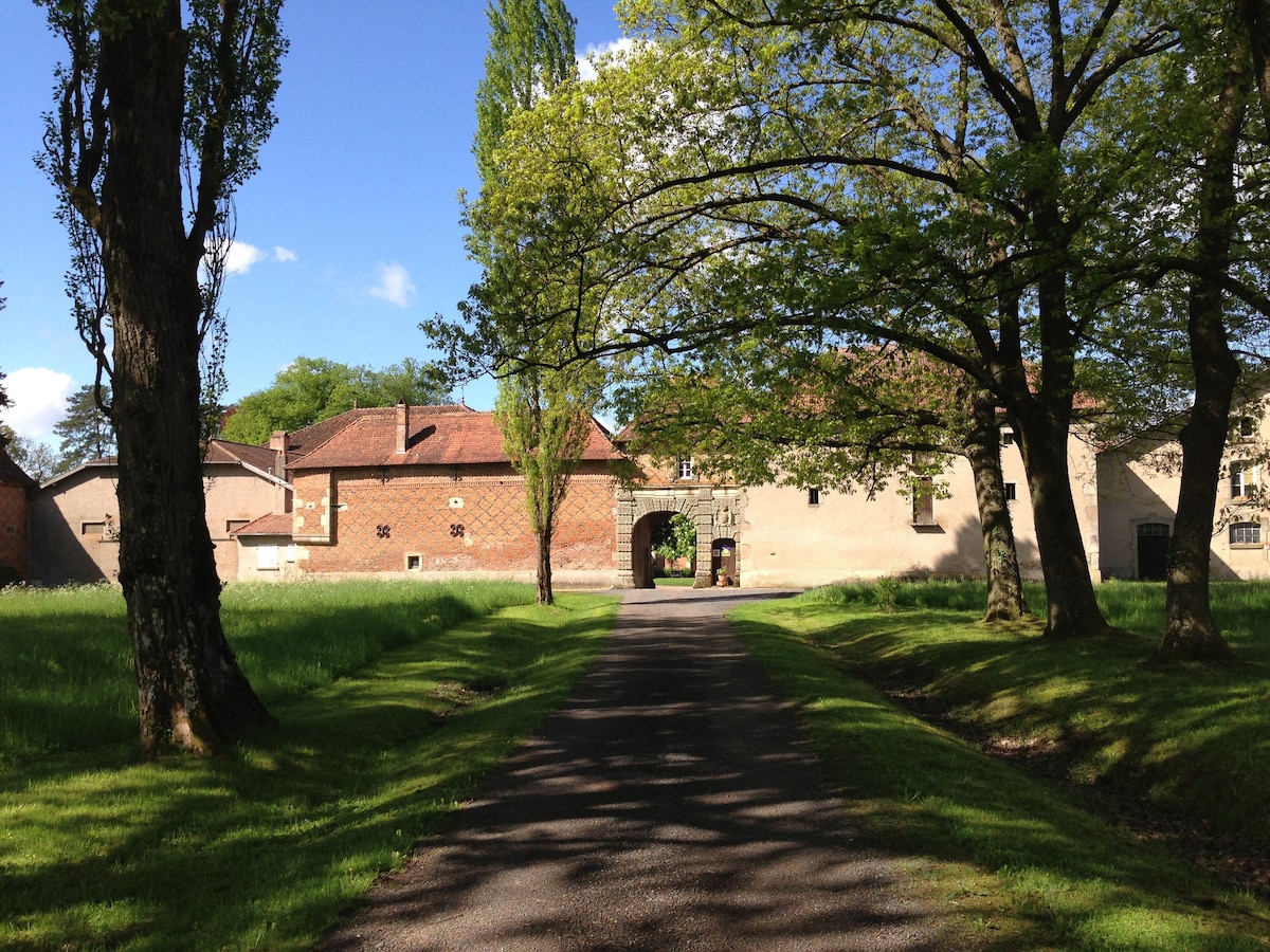 Château de Romécourt ，花园别墅