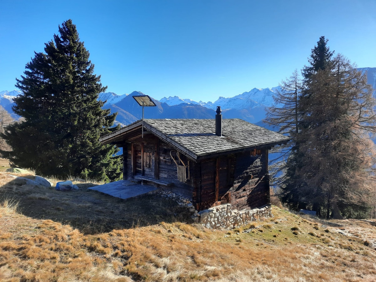 Burgihitta -位于原始大自然中的Alphütte