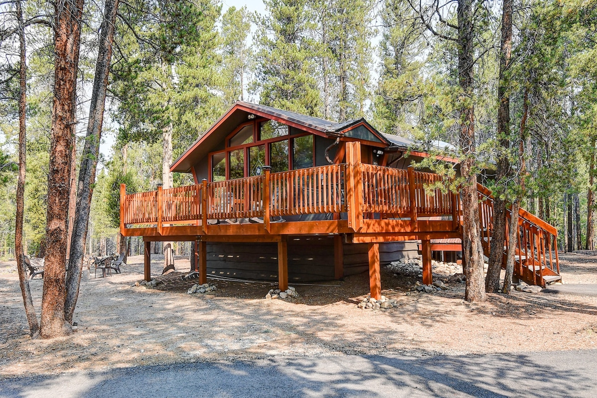 The Whispering Pines Cabin