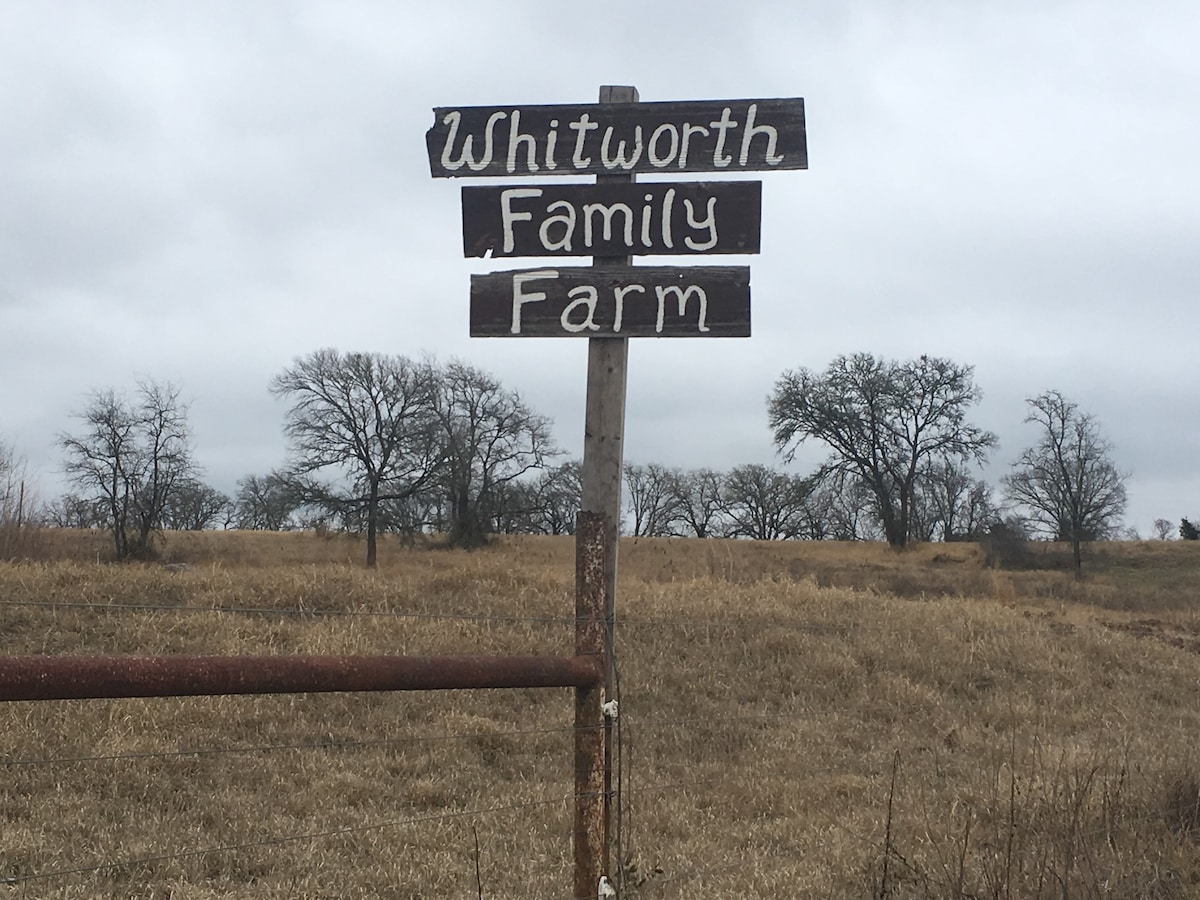 惠特沃斯家庭农场（ ✫The Whitworth Family Farm ）的农舍公寓