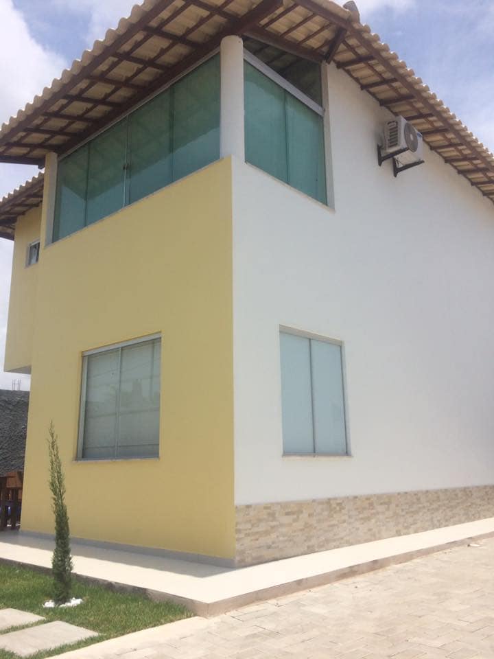 Casa duplex na orla a 200 metros da praia